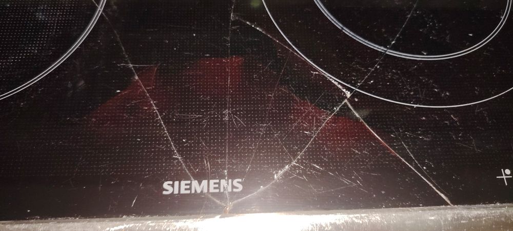 Фурна за вграждане с комплект котлони