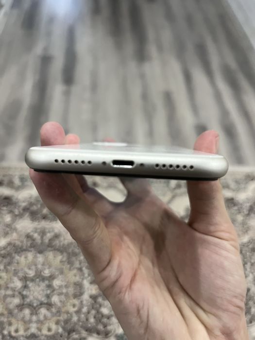iphone 11 продам