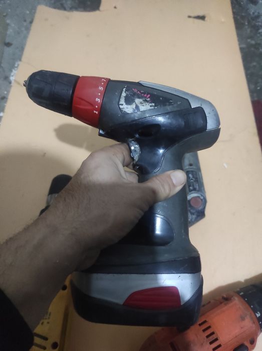 Se vinde tot ce se vede in poze cu 100 lei