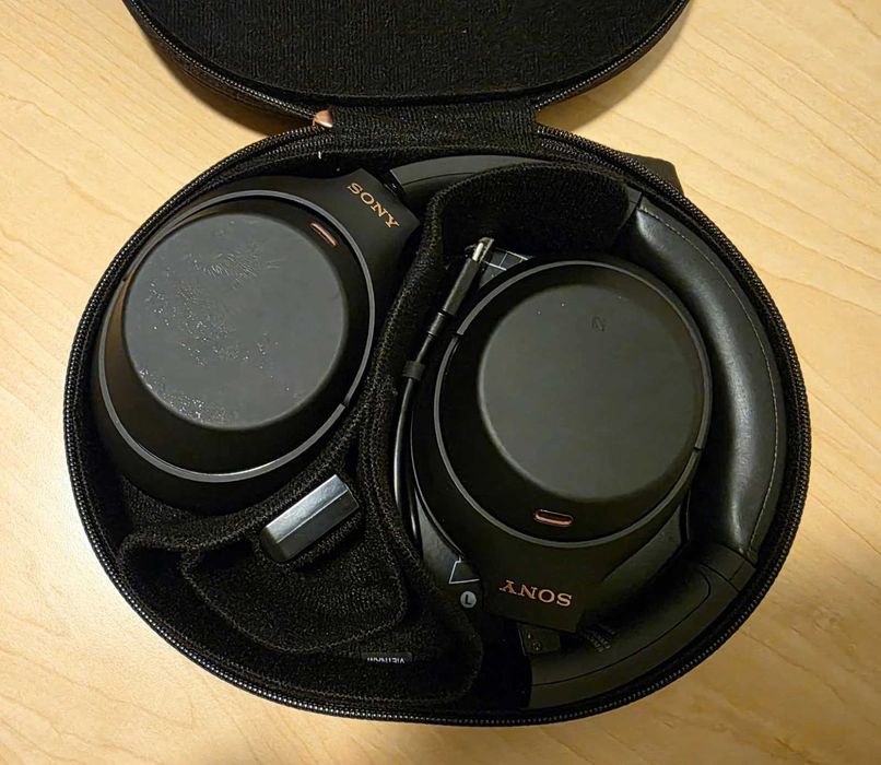 Căști Sony WH-1000XM4 – Noise Cancelling – impecabile