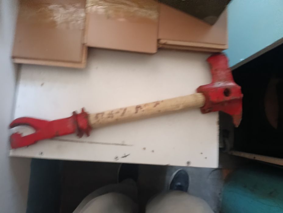 Продам топор раскалдной