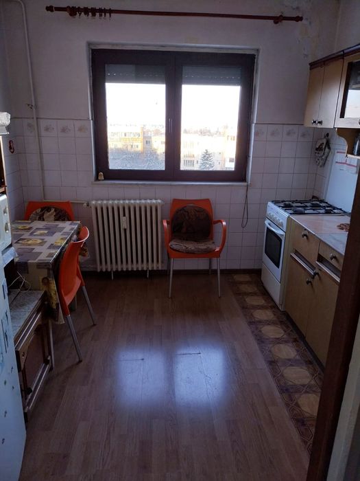 Apartament 3 camere, str. Praporgescu