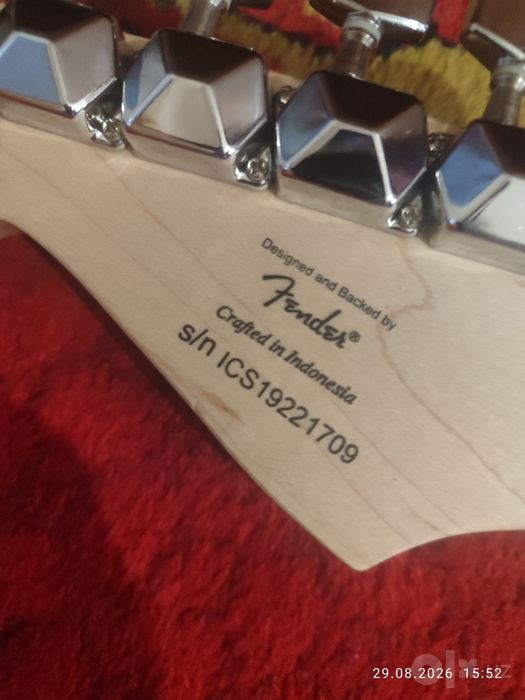 Squier Bullet Stratocaster SSS