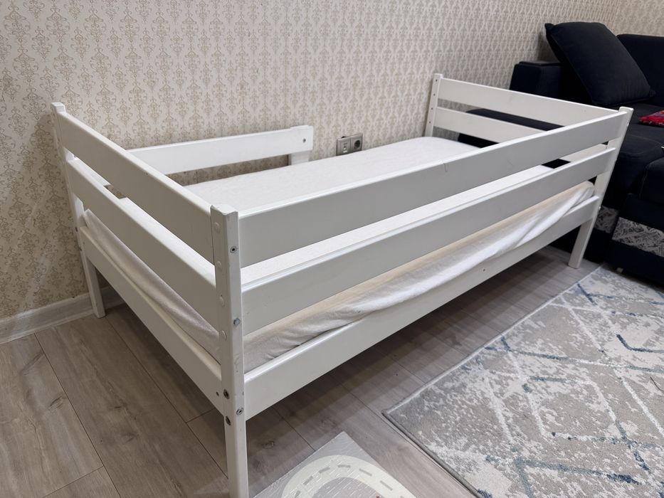 Детская кровать  160*80