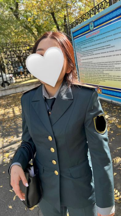 парадную форму курсанта