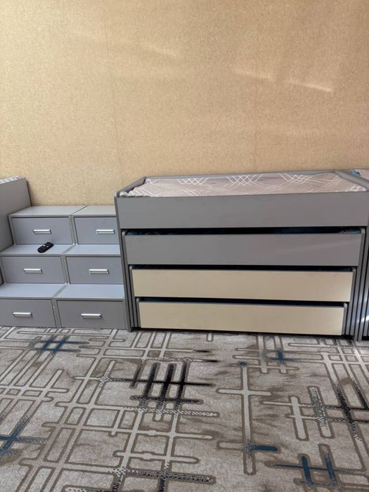 Кароват сотилади бохчаники янги