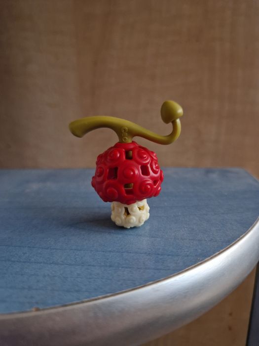 Nami one piece plus fructul interzis