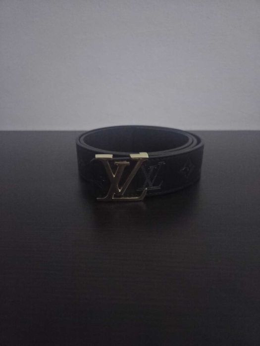 Curea LV Black & Gold
