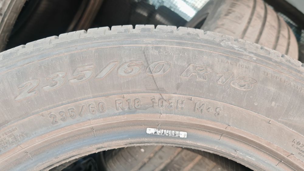 Всесезонни гуми Pirelli 235 60 18