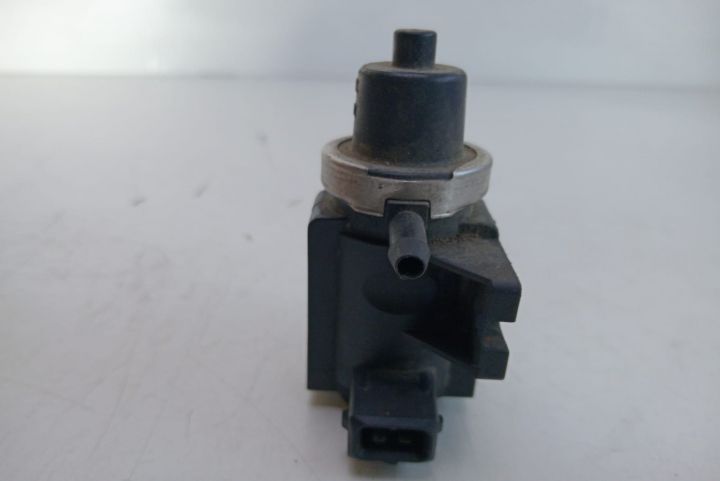 Electrovalva vacuum   1K0906627 Volkswagen VW Transporter T5 seria