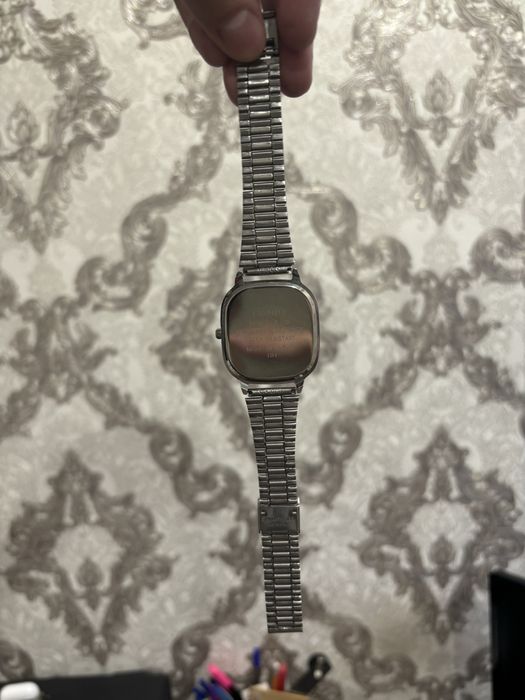 Часы наручные CASIO QUARTZ серебристые