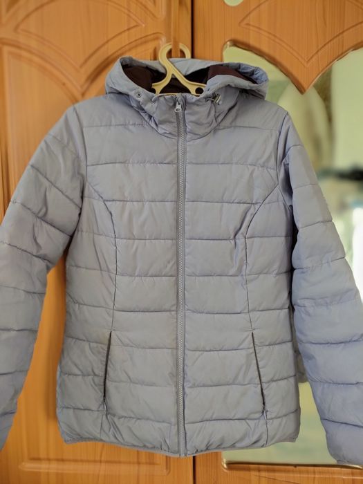 Продаю куртка женский