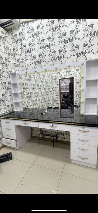 Mebel sotiladi maqul boʻsa aloqaga chiqing narxi galishiladi