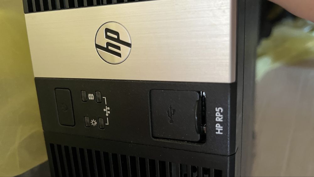 Desktop PC HP RP5810