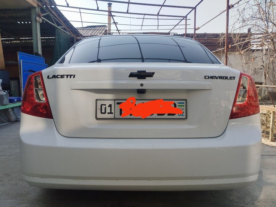 Чевролет ласетти