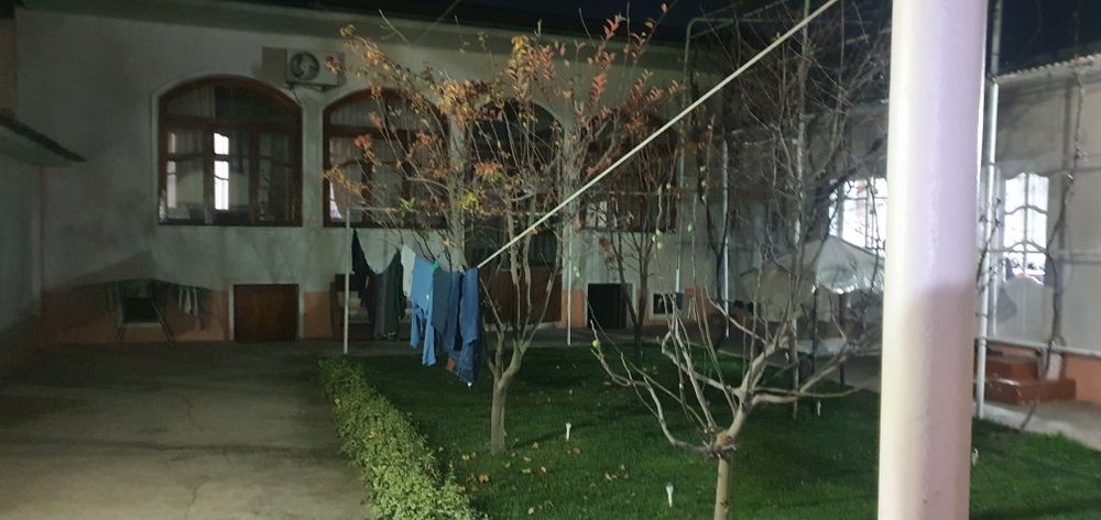 Продаётся участок своя,в хорошем месте.