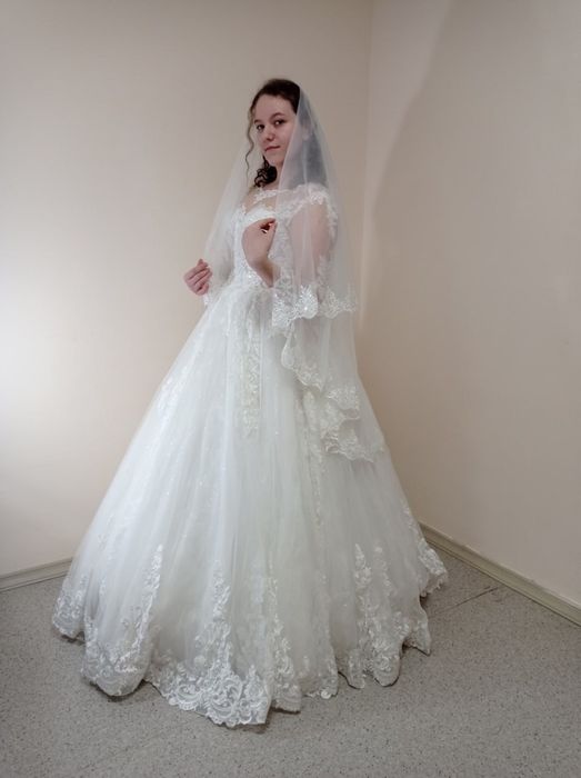 Свадебное платье АБСОЛЮТНО НОВОЕ