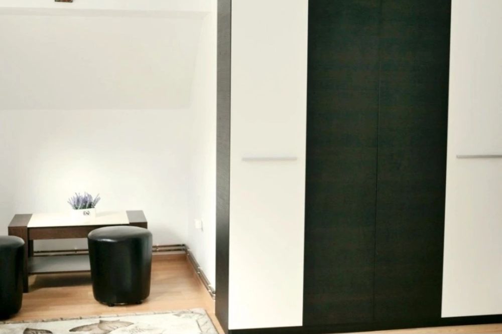 Chirie Busteni termen lung