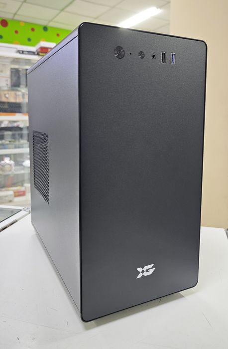 Компактный игровой компьютер с монитором. Core i5 + 16GB + GTX 1050Ti