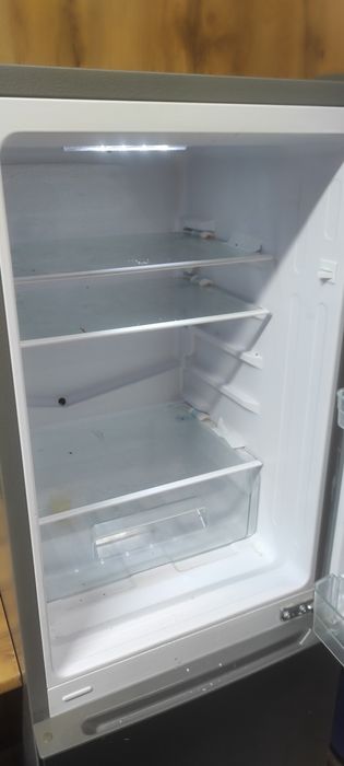 Холодильник 1.5 высота, ширина 50