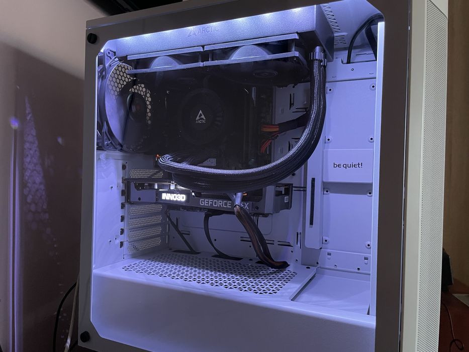 Gaming Компютър RTX 3070 8GB + Ryzen 5 5500 / 32GB RAM / 512GB NVMe / АRGB
