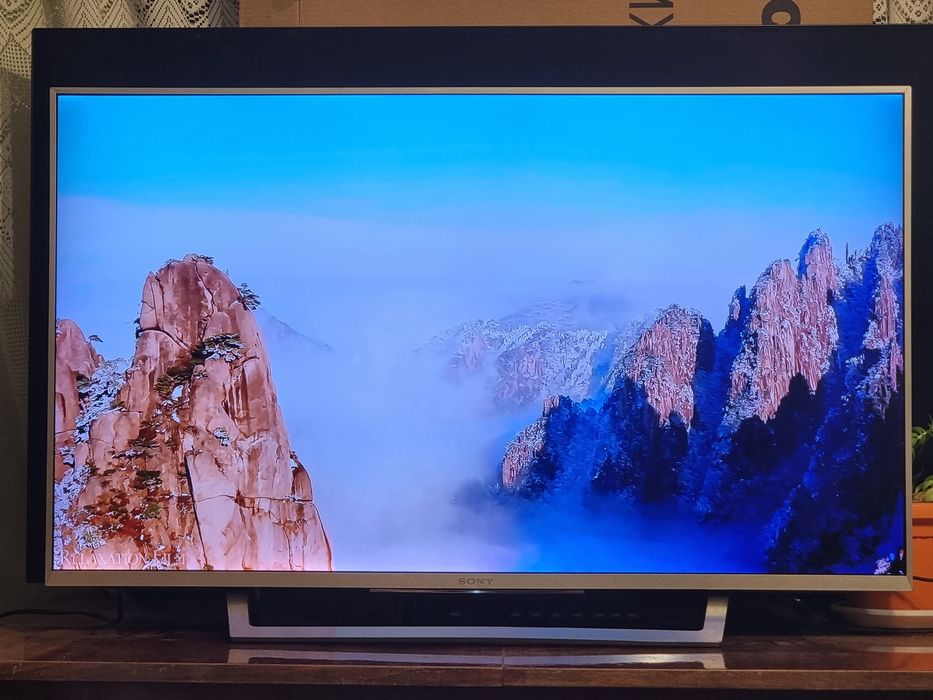 Телевизор / Sony - 43" - FullHD , Цифрова + Ефирна