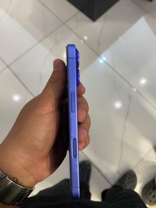 IPhone 16 128 гб