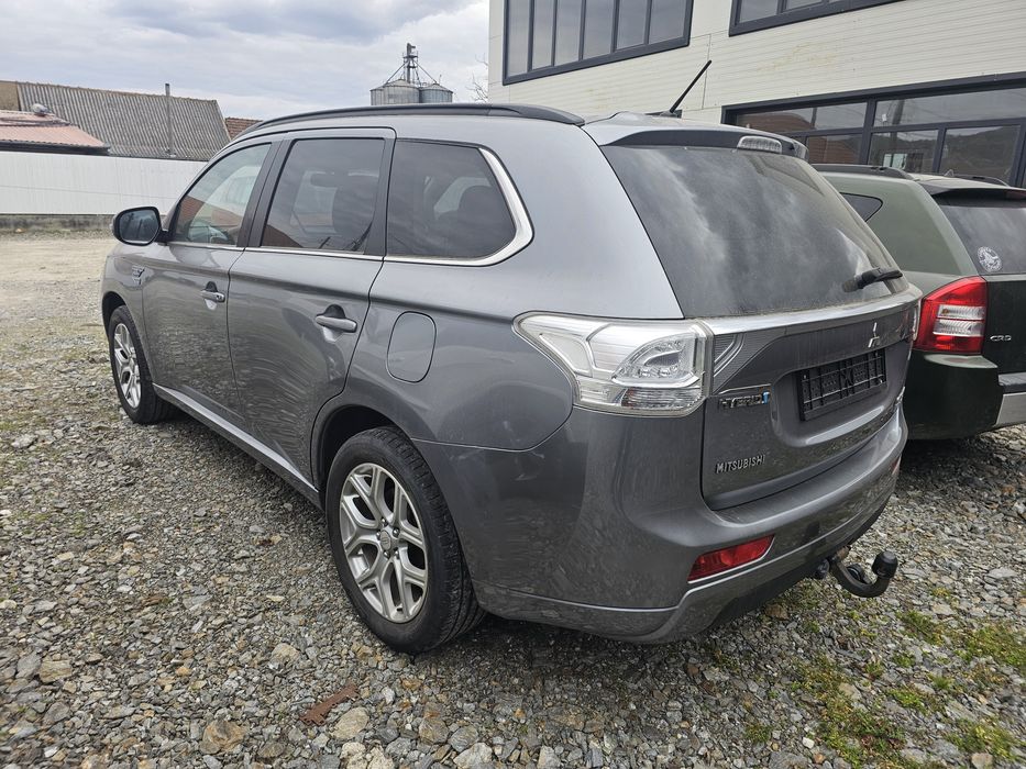 2.0 PHEV 4WD Plug-In Hybrid
