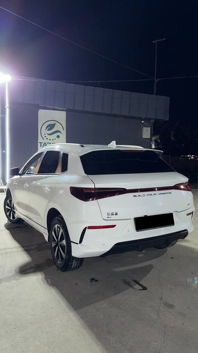 Byd E2 2023 sotiladi