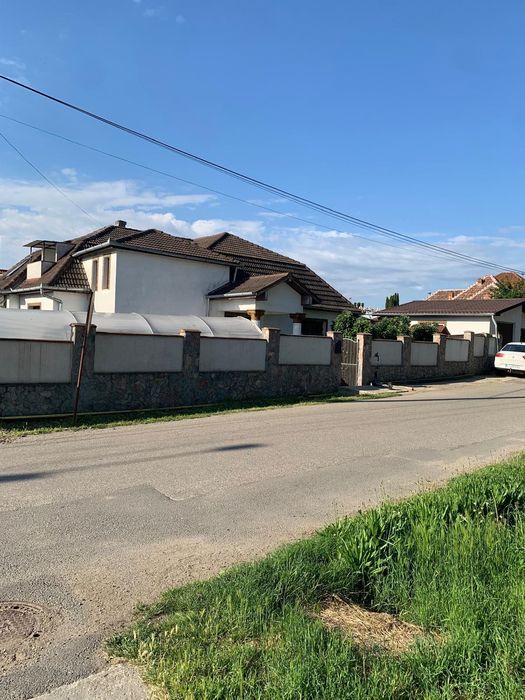 Casa tip Duplex complet renovata | 4 dormitoare | Solar cu apă gratuită din izvor | Finisaje de calitate | Fara comision