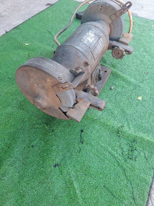 Трифазен шмиргел- METABO