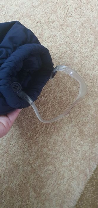 Продам комбинезон на мальчика