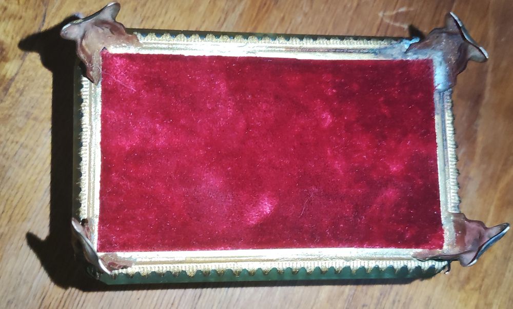 Шкатулка винтажная для бижутерии, книги, картины, ваза