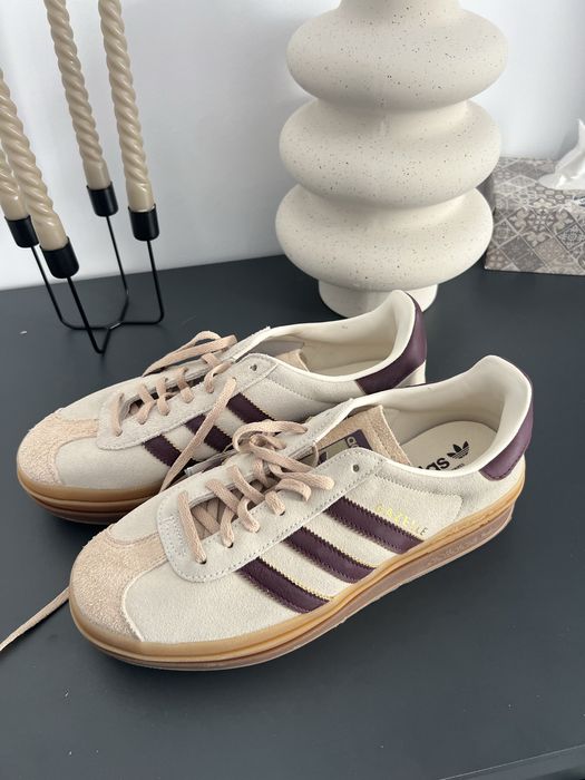 Sneaker low 'Gazelle Bold' Adidas Orginals pe Ecru