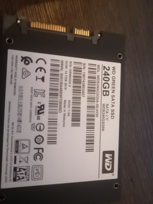 Продам SSD WD Western Digital 240 gb