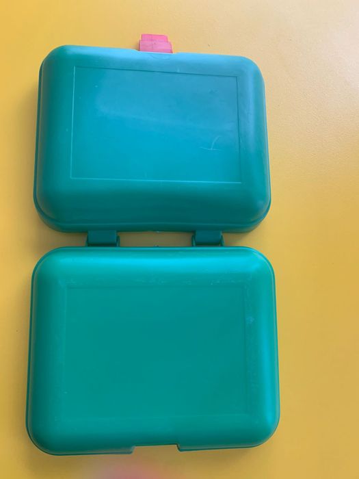 Контейнер аптечка для хранения мелочей