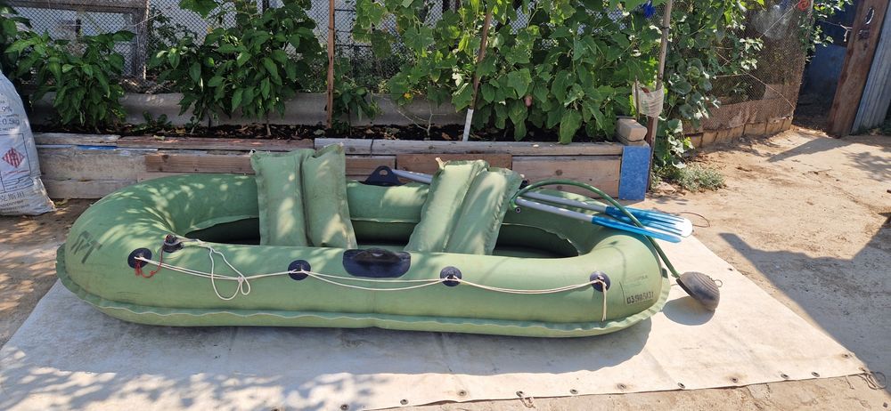 Продаётся резиновая лодка