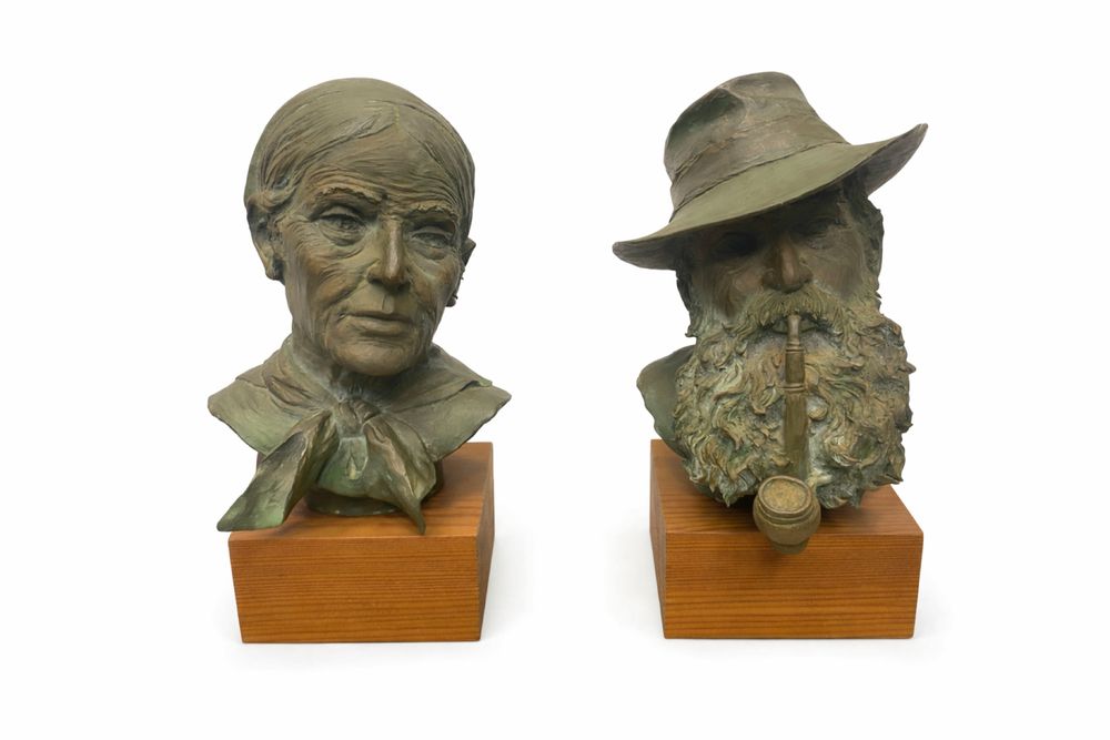 Порцеланови бюстове 1930 г с патина подпис A Moreau