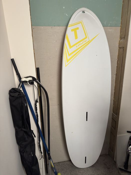 Уиндсърф дъска Tabou Bullitt 155L – Идеална за начинаещи и напреднали