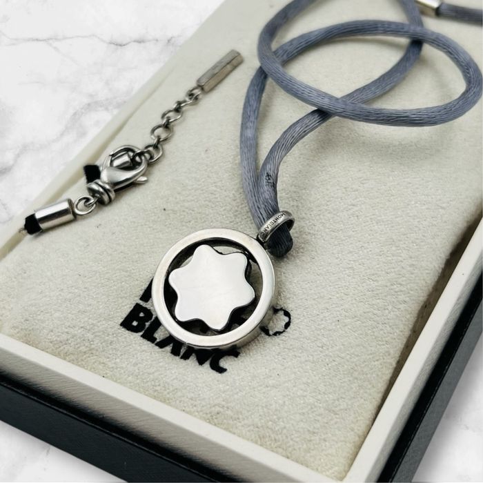 Колие Montblanc с висулка звезда