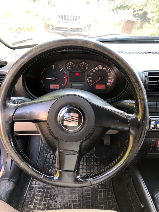 Сеат Леон 1м 1.9 110кс