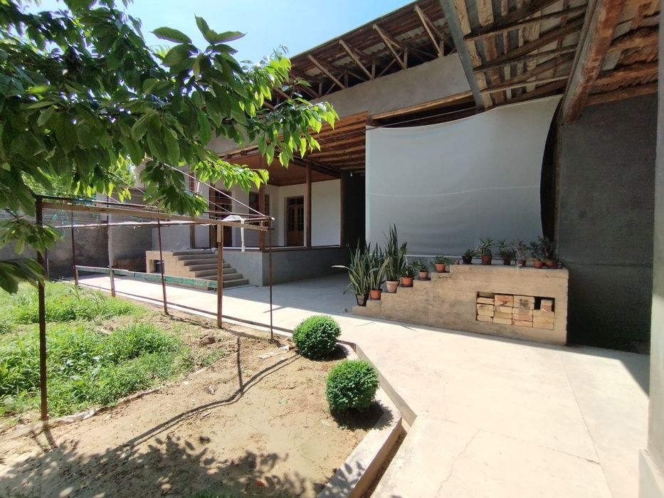 Xasanboyda yer narxida uchastka sotiladi