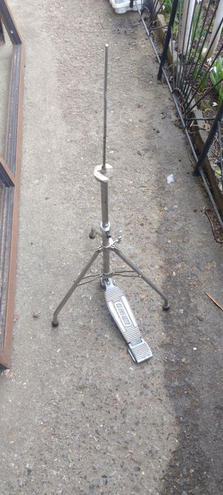 Стойка за барабани,стойка за чинели,стойка за ноти