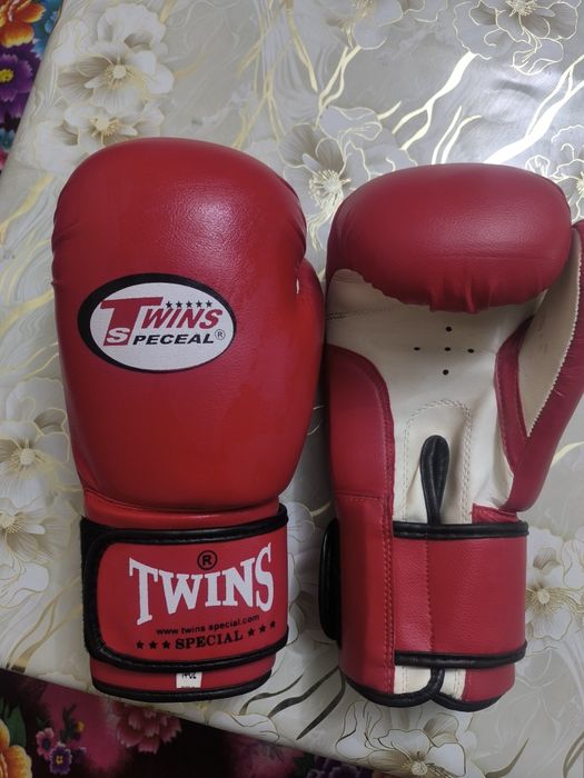 Бокс перчаткалари