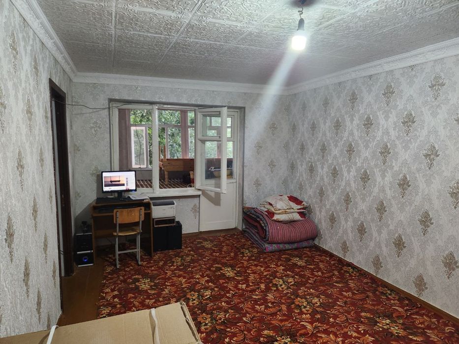 2xonali kvartira sotiladi