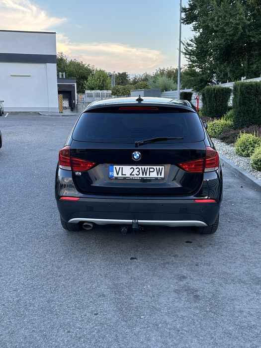 BMW X1 2011 — imagine 3