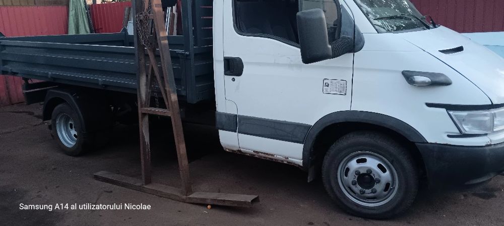 Benă nouă iveco basculabilă