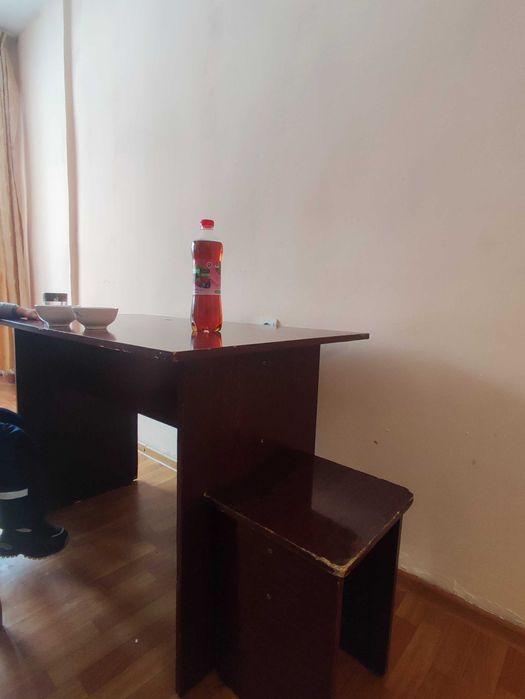 Кухонный гарнитур, спальный гарнитур,диван