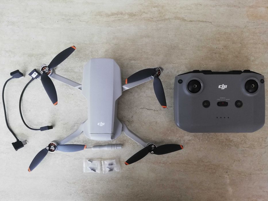 Дрон DJI Mini 4K