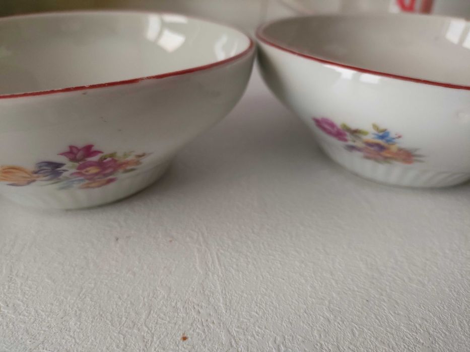 Порцеланови купички